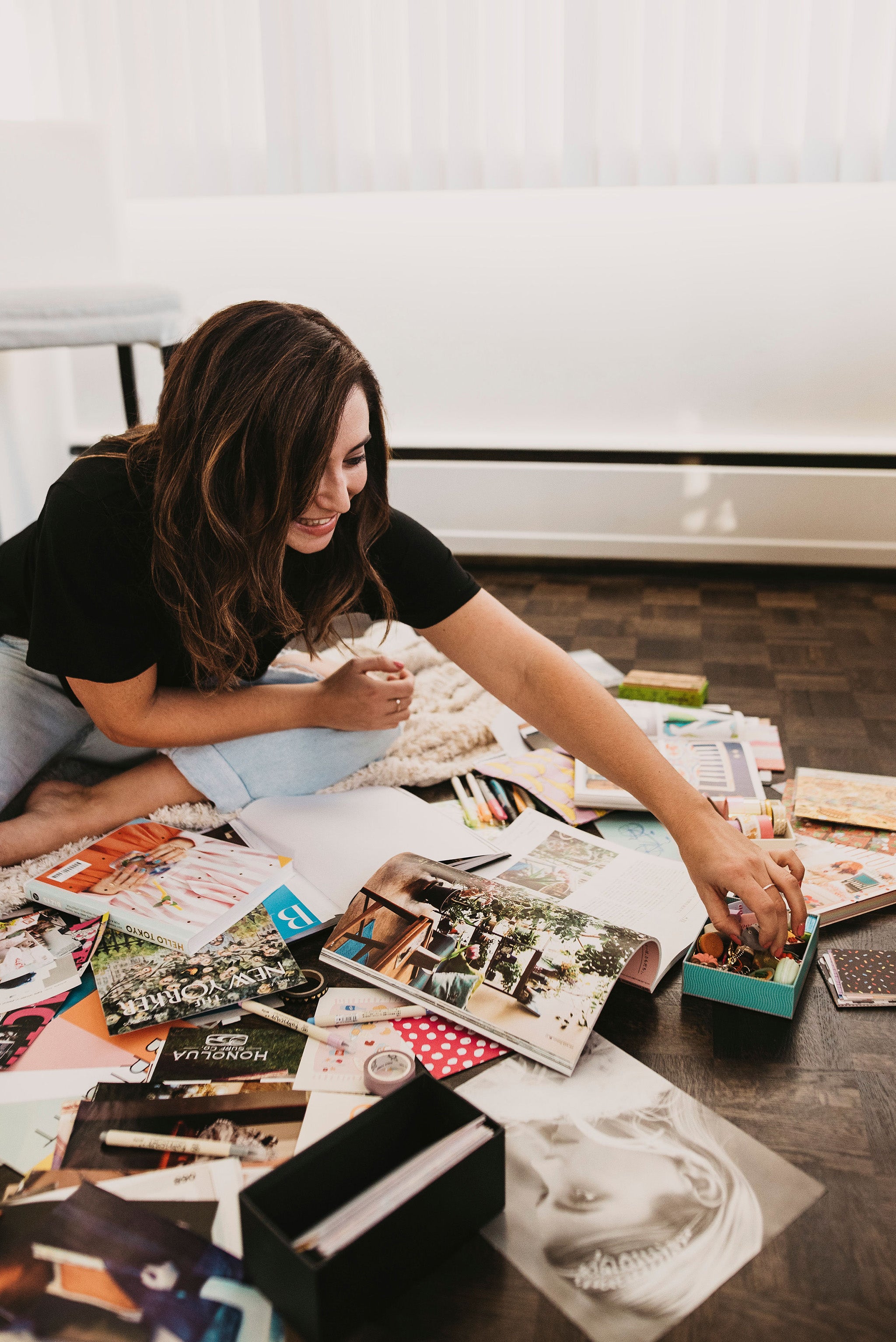 MEET THE UBER TALENTED ARTIST BEHIND SMARTBITE SNACKS' FIRST STATIONERY PIECES